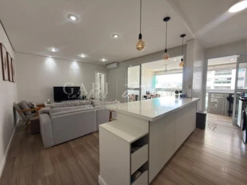 Apartamento à venda no Ponta da Praia: